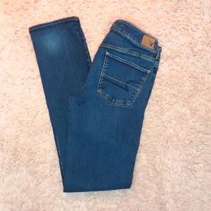 AMERICAN EAGLE Straight Leg Jeans
